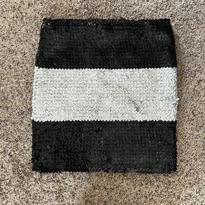 FOREVER 21 sequin bandage skirt size Small